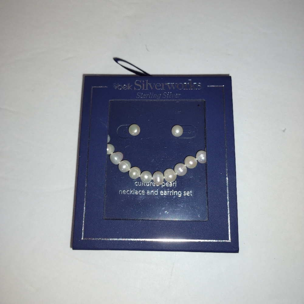Culture Pearl Neckklace/Earrings Set Sterling Silver 18" New Org.85.00